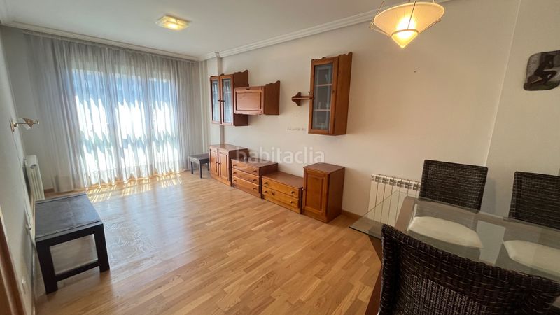 Foto c3e89e14-0a56-4c01-8786-f2cbca52178f. Pis amb calefacció aparcament a Villa de Prado Valladolid