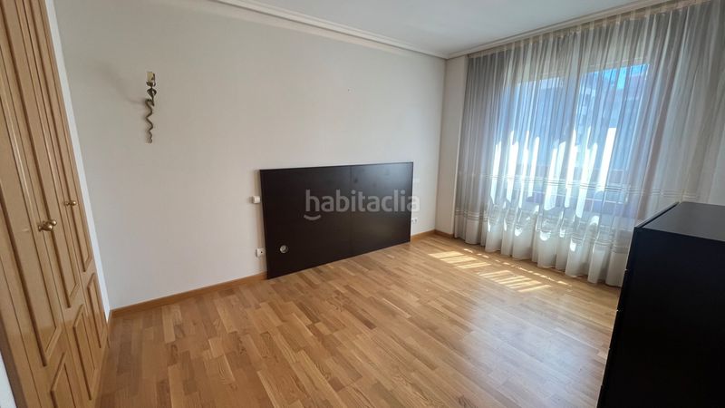 Foto feeeae90-2b85-4144-9b2b-0b371e26433e. Pis amb calefacció aparcament a Villa de Prado Valladolid