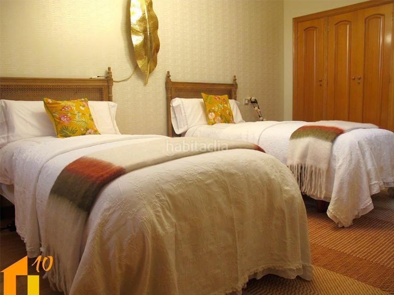 Foto 125a85d7-81dd-4c26-930d-ac759df8ff65. Duplex avec chauffage dans Casco Antiguo Burgos