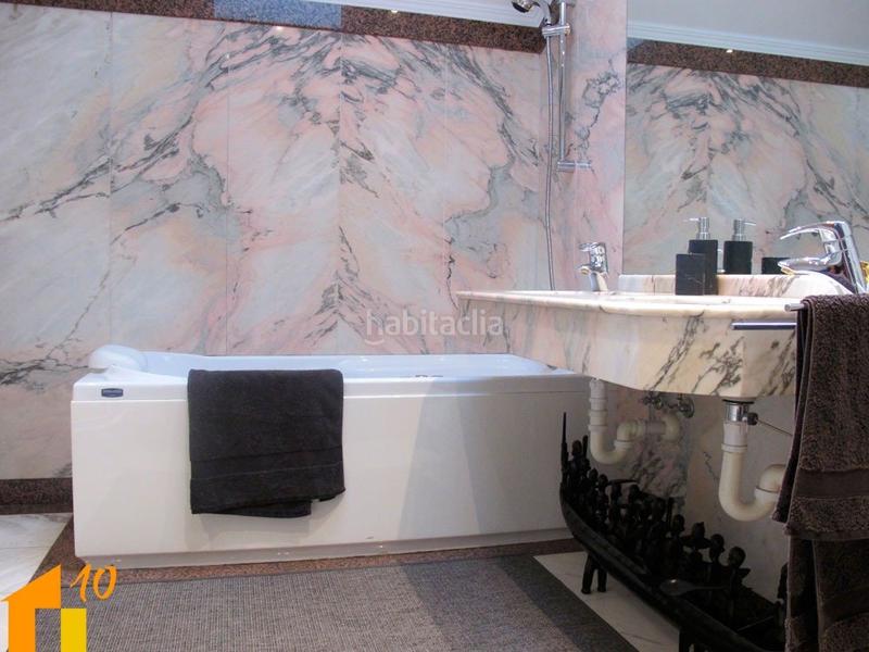 Foto 1413d7a6-ca0d-4c41-bcc4-b1ac85a7aa47. Duplex avec chauffage dans Casco Antiguo Burgos