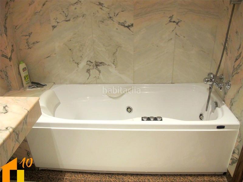 Foto 6cb811ac-5035-4678-9596-793e6271b2e0. Duplex avec chauffage dans Casco Antiguo Burgos