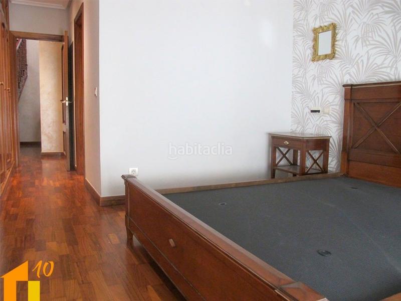 Foto 6cc5f0d3-6d3d-4d7f-9fa8-2cf3ccf7c1d4. Duplex avec chauffage dans Casco Antiguo Burgos