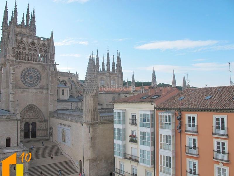 Foto c41b58dd-ff72-4ed9-b80d-e8300e8ac41b. Duplex avec chauffage dans Casco Antiguo Burgos