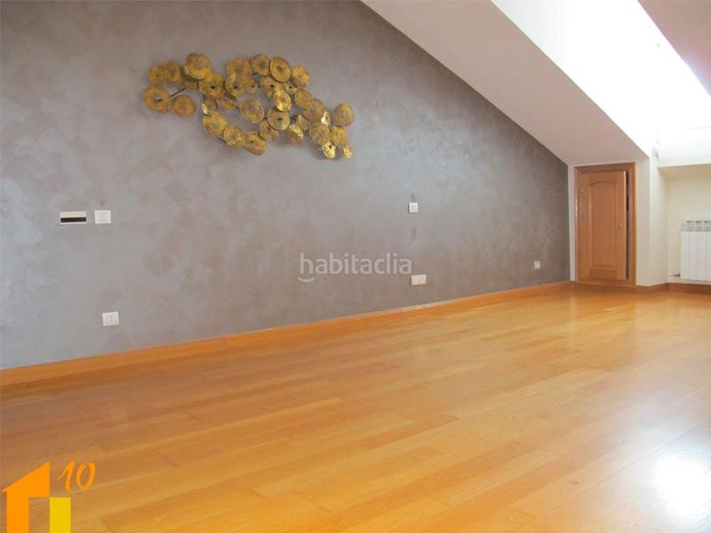 Foto d1548d77-62bb-40fb-880d-fd08b1233ba3. Duplex avec chauffage dans Casco Antiguo Burgos