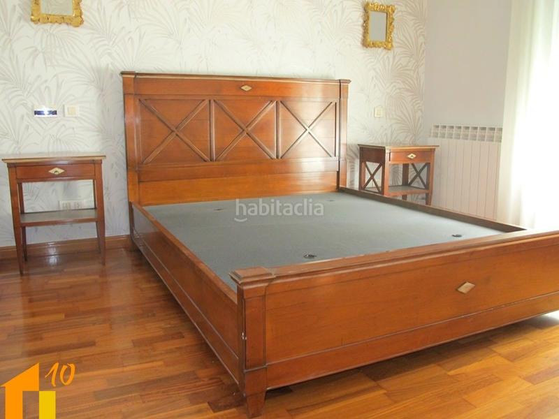 Foto d49207b2-e857-4ab6-bbae-06c23b1a79f3. Duplex avec chauffage dans Casco Antiguo Burgos