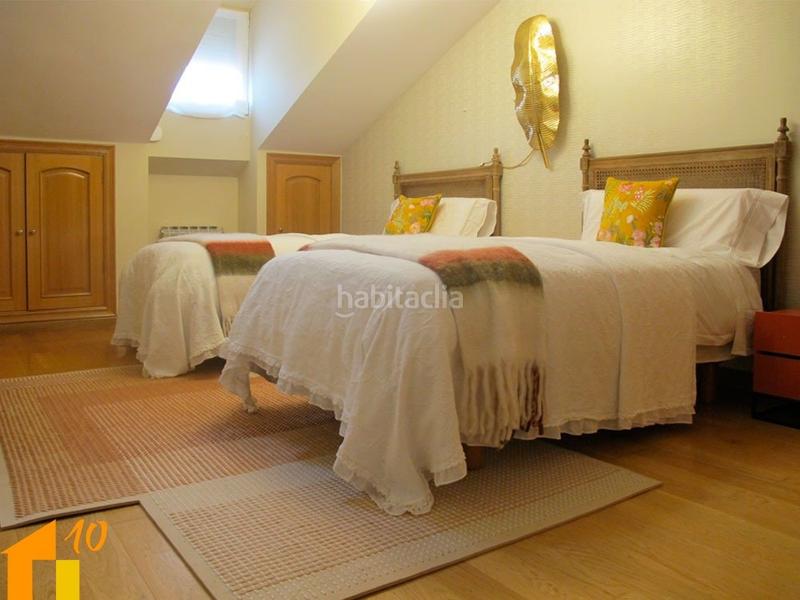 Foto dcdb4c6b-0480-4349-b393-6612189619d7. Duplex avec chauffage dans Casco Antiguo Burgos