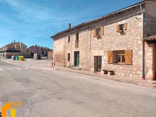 Masia a Arcos. Casa en arcos de la llana para reformar