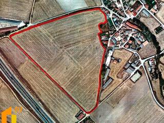 Terrain résidentiel à Villalbilla de Burgos. Finca en venta en renuncio.