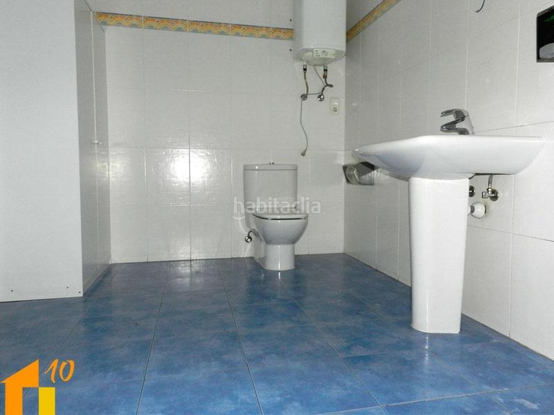 Foto c068c425-1e4d-4785-a4a6-7bdff2600c43. Locale commerciale in Villa Pilar Burgos