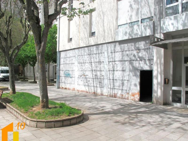 Foto ea1a1c5e-363f-4683-b703-da30ff60be98. Locale commerciale in Plantío - Alcampo Burgos