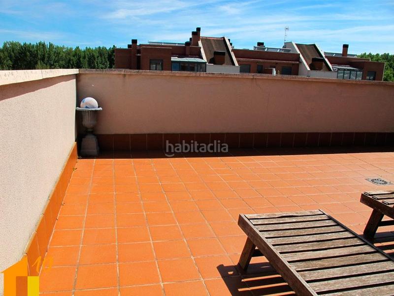 Foto 1054aa00-99a5-4750-9767-5cd9c319e165. Àtic amb calefacció aparcament a Villafría - La Ventilla - Castañares Burgos