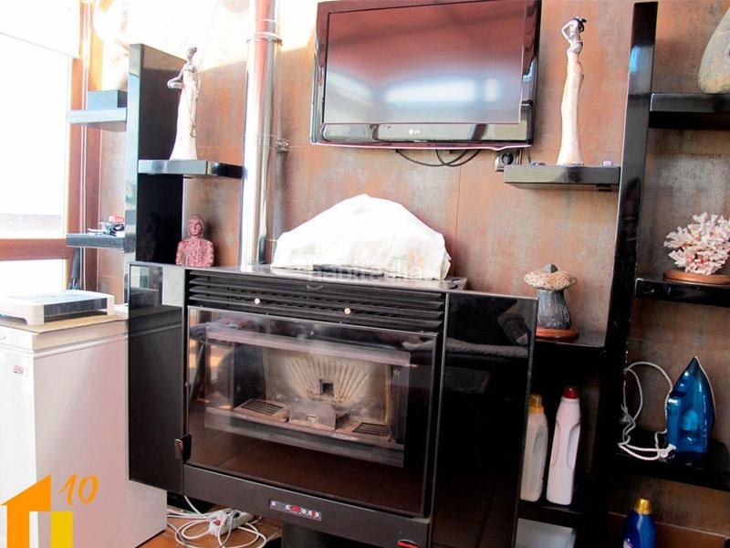 Foto 1569e11d-041b-418f-b3ca-a54f957b586b. Àtic amb calefacció aparcament a Villafría - La Ventilla - Castañares Burgos