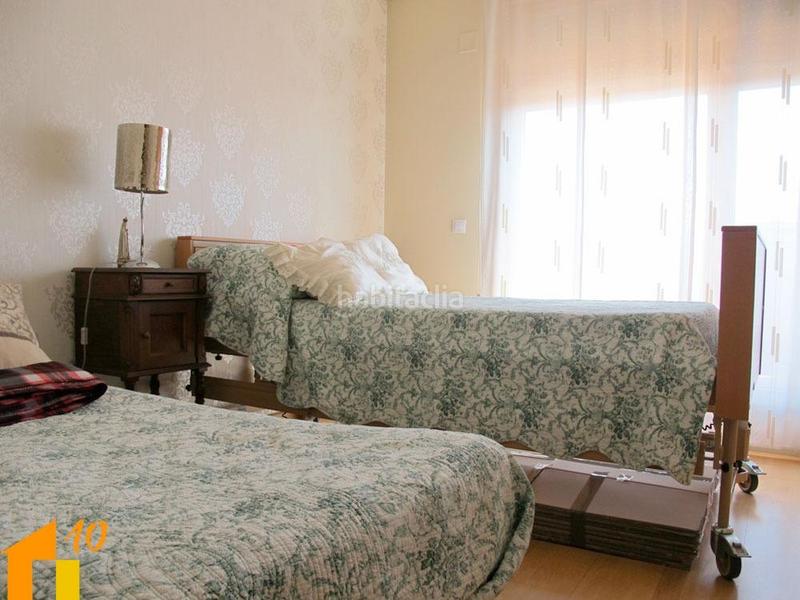 Foto 54d676ae-4896-4b1a-a26c-0c9657e290d9. Àtic amb calefacció aparcament a Villafría - La Ventilla - Castañares Burgos