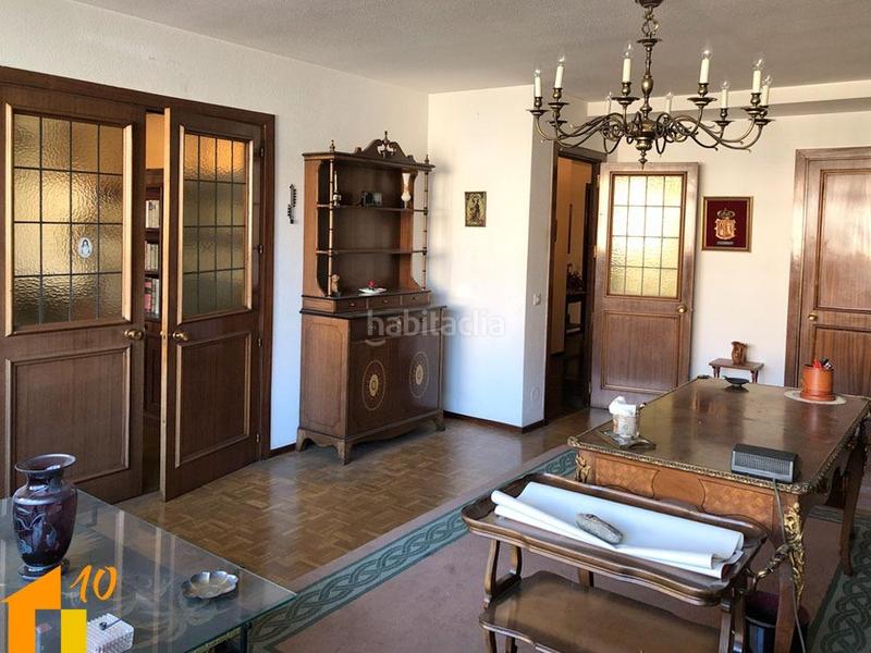 Foto 64fa44eb-ecc2-4fba-a1b6-55e9c13eef12. Office space with heating in Villa Pilar Burgos