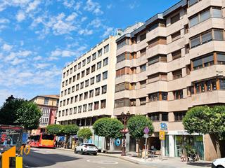 Lloguer Loft  Calle de vitoria. Apartamento tipo lot en el corazón de la ciudad  a estrenar!