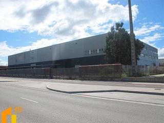 Location Bâtiment à usage industriel  Calle calle del padre arregui, 200. Edificio industrial en alquiler  polígono gamonal, burgos