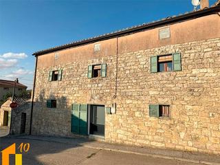 Casa  Barrio mamarron. Casa de piedra reformada de 330 m2 para entrar a vivir