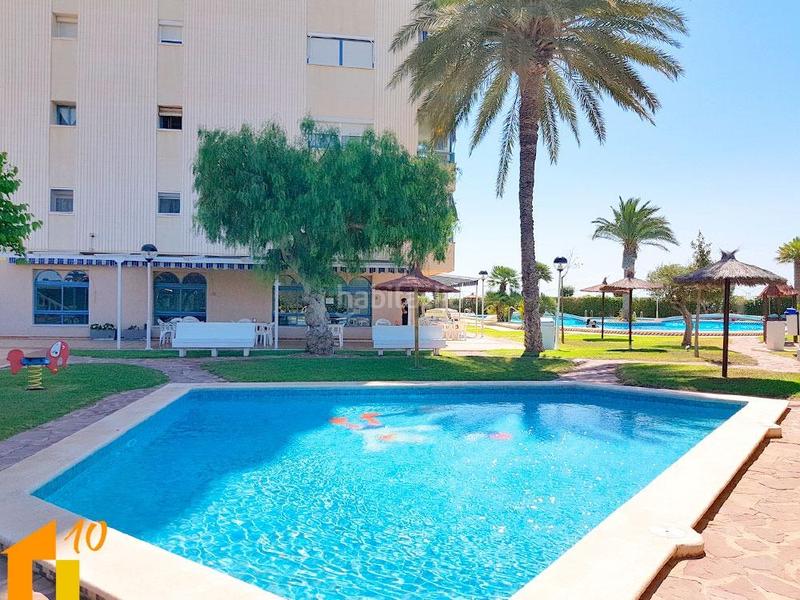 Foto fcba2ee8-6d5c-49f2-aa17-ca2591c1883b. Pis amb aparcament piscina a Campello Playa Campello (el)