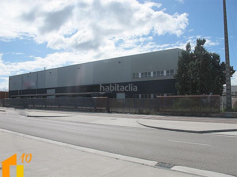 Foto 4e70bdc9-a4c3-4eda-95b1-97b0f8e7c1b1. Fabrikhalle in Villafría - La Ventilla - Castañares Burgos