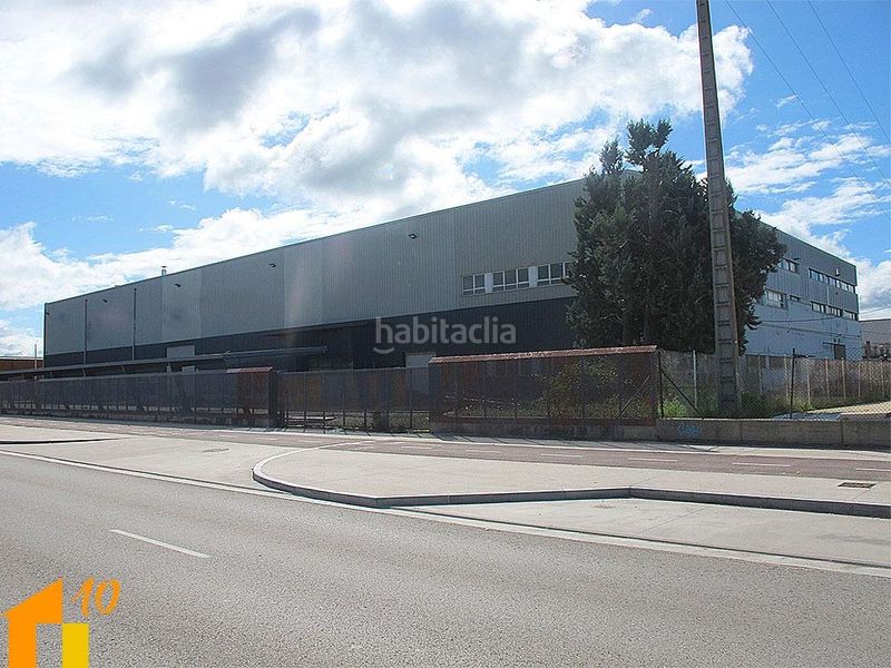Foto cbe4f9b1-4a1b-4e28-b220-15881fe4bc31. Fabrikhalle in Villafría - La Ventilla - Castañares Burgos