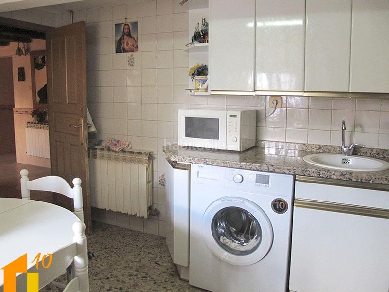 Foto cab63b09-4c7b-42ba-8d7c-c8f5d3a14561. Xalet amb calefacció aparcament a Villimar - V1 - V2 - S3 - S4 - San Cristobal Burgos