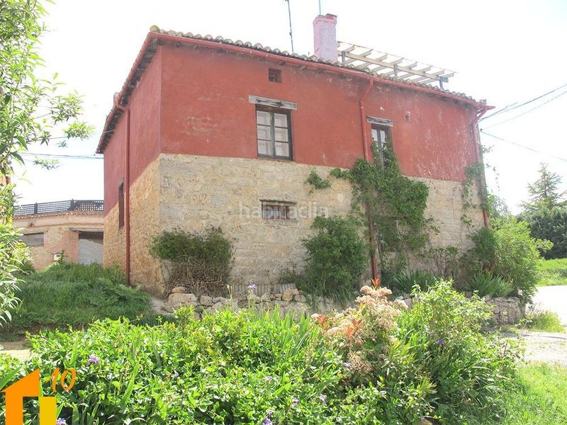 Foto 16970f25-3789-4c1f-b0d7-ae26870551b5. Casa a Revillarruz