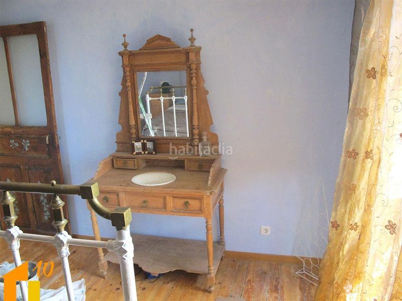 Foto 716a8753-1ac1-4d31-80db-1bba841a6edf. Casa a Revillarruz