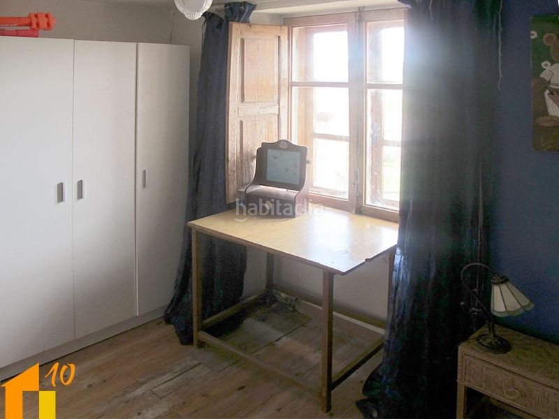 Foto f72ab871-a3a9-4f04-a0d1-c0acd658f63e. Casa a Revillarruz