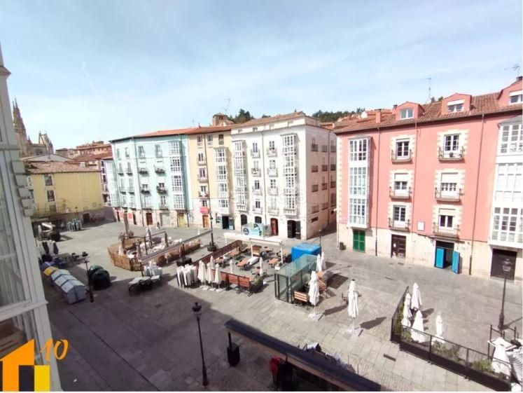 Foto 075b8afe-2676-4f40-a361-69e723d44a01. Pis amb calefacció a Casco Antiguo Burgos