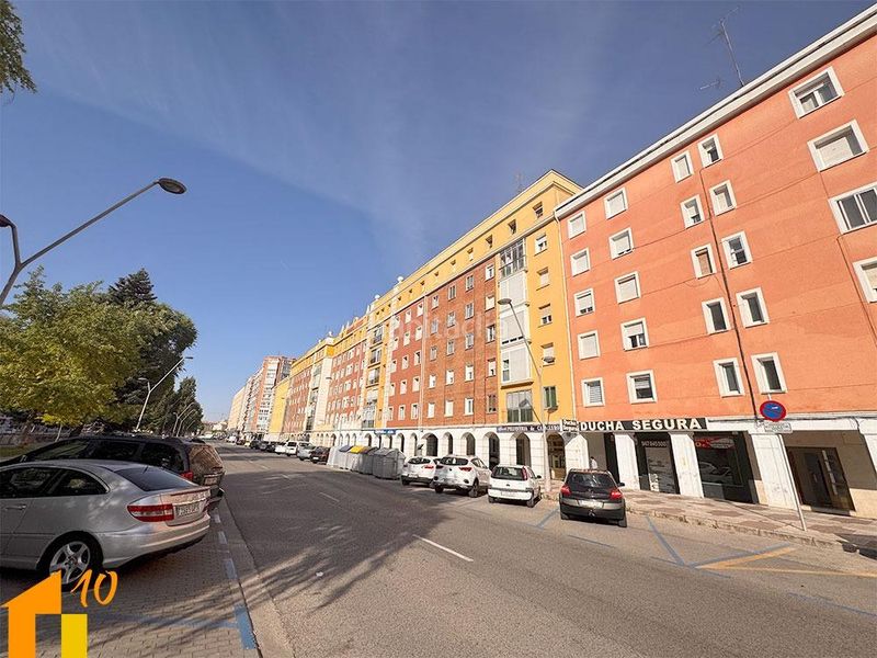 Foto 9bb92aa9-c6d3-4b1d-a846-431150a524e1. Pis amb calefacció a Los Vadillos - R. Sanitaria - Pozanos Burgos