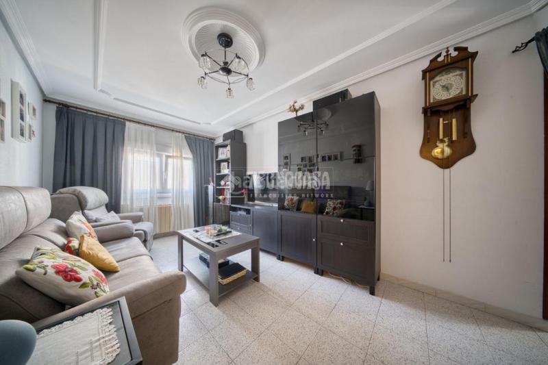 Foto 452eb087-2a9b-401c-b9c2-5092e88e7118. Etagenwohnung in Delicias Valladolid