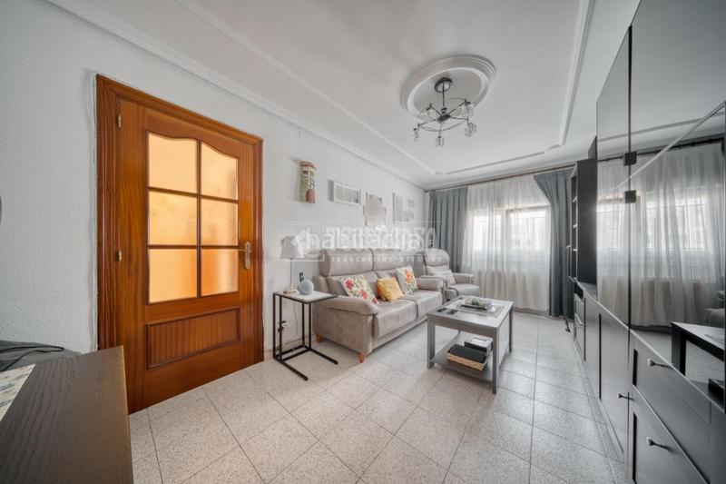 Foto 5a4670c5-c65b-41c4-aa48-495744a8b00f. Etagenwohnung in Delicias Valladolid