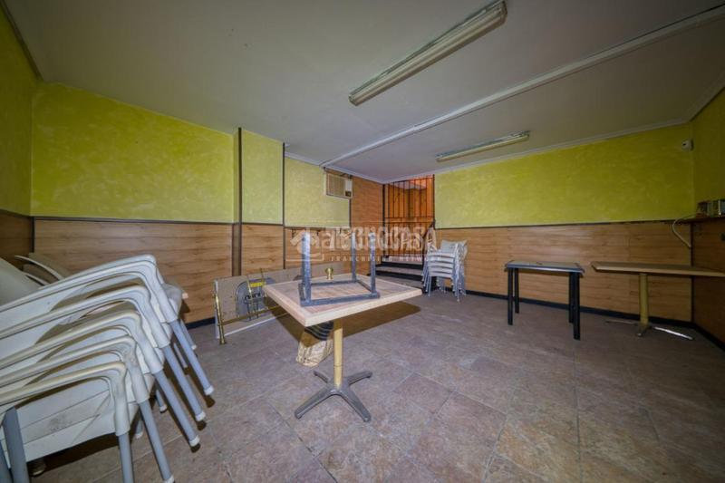 Foto b922f1ed-ca63-4d78-93a7-491463978506. Locale commerciale in Ciudad de la Comunicación - Arco Ladrillo Valladolid