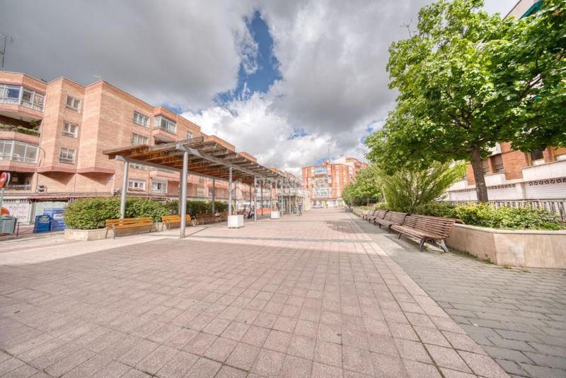 Foto d4e3864b-5a18-4346-83a7-c5e879de2327. Piso  en venta en Delicias Valladolid