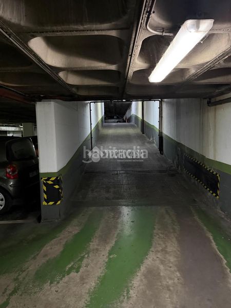 Foto 0724a9ba-8690-4a31-b1f9-c1b1bdeab21b. Aparcament cotxe a Delicias Valladolid