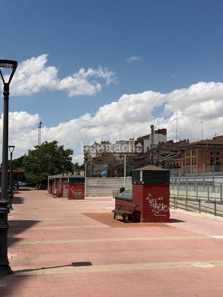 Foto e9ef58c8-3a45-41e3-93c7-d6f02549fa09. Aparcament cotxe a Delicias Valladolid