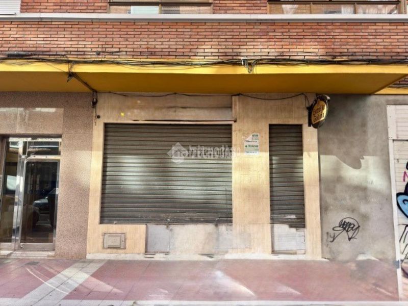 Foto d162066d-9fd9-4960-bbb9-360cb79b22de. Local comercial a Delicias Valladolid