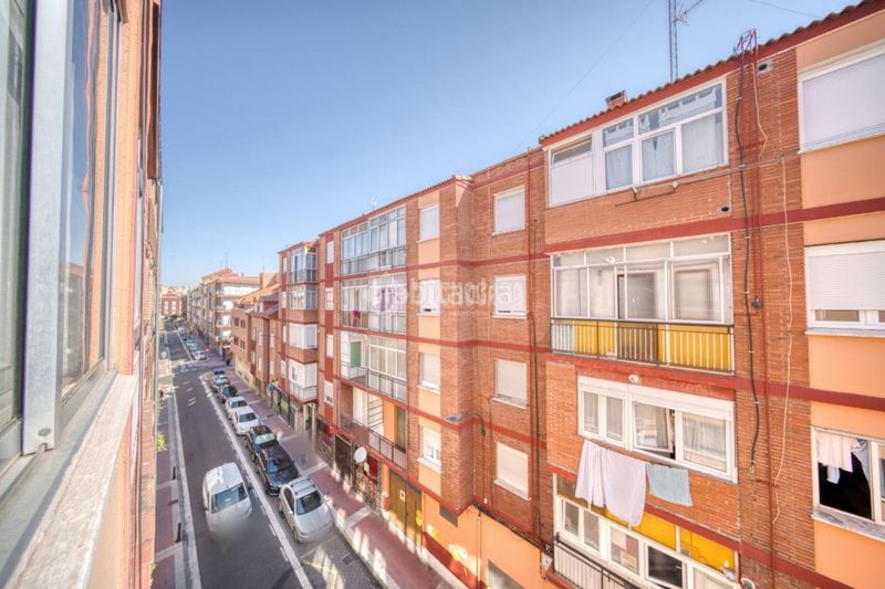 Foto c0df507f-12e7-4d47-ba2a-fe69bf307722. Pis a Delicias Valladolid
