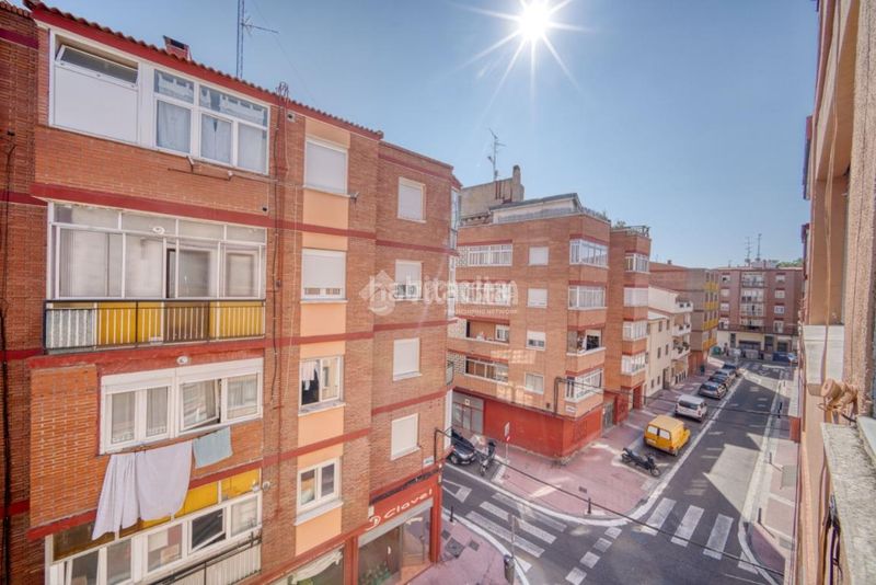 Foto f469e670-c22c-4c1a-b696-b48e3837a6c2. Pis a Delicias Valladolid
