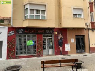 Lloguer Local Comercial a Granada 1. Local comercial en alquiler