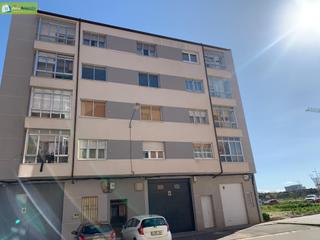 Pis a Rosales 25. Piso en venta calle rosales