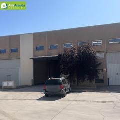 Nau industrial a Allendeduero. Nave industrial versatil de hormigon con gran altura