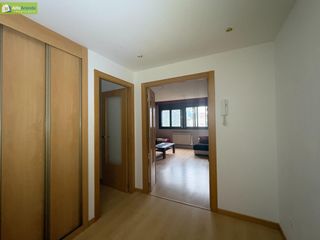 Appartamento in Calle benjamin palencia 12. Vivienda de proteción oficial 3 dormitorios garaje y trastero