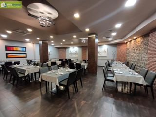 Lloguer Local Comercial a Santa Catalina - Ferial. Restaurante con traspaso en alquiler, céntrico y con  amplia cli