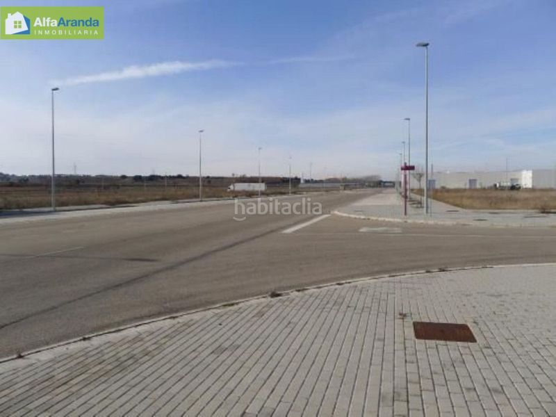 Foto 2c3ecf82-1579-41a6-8f21-9d99e5cebf02. Terreny residencial a Allendeduero Aranda de Duero