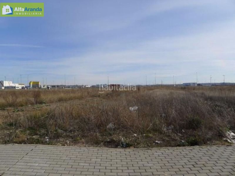 Foto a3dee765-a8bf-4cd9-8f9d-c4ebc857643c. Terreny residencial a Allendeduero Aranda de Duero