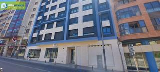 Location Local commercial à Calle postas 10. Centrico local