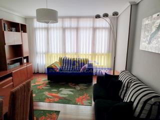 Location Appartement à Centro. Piso de alquiler de septiembre a junio en el centro de castro ur