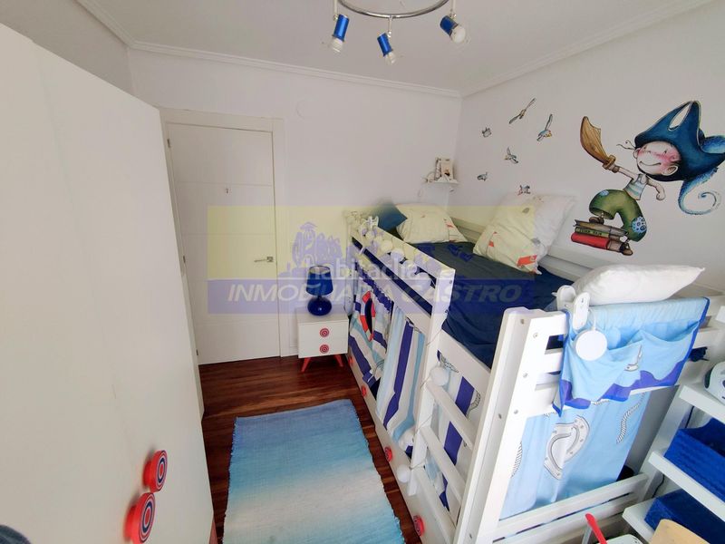 Foto b10fd5c3-5815-44ac-a5fc-147b71a95a9a. Rent flat in Cotolino Castro - Urdiales