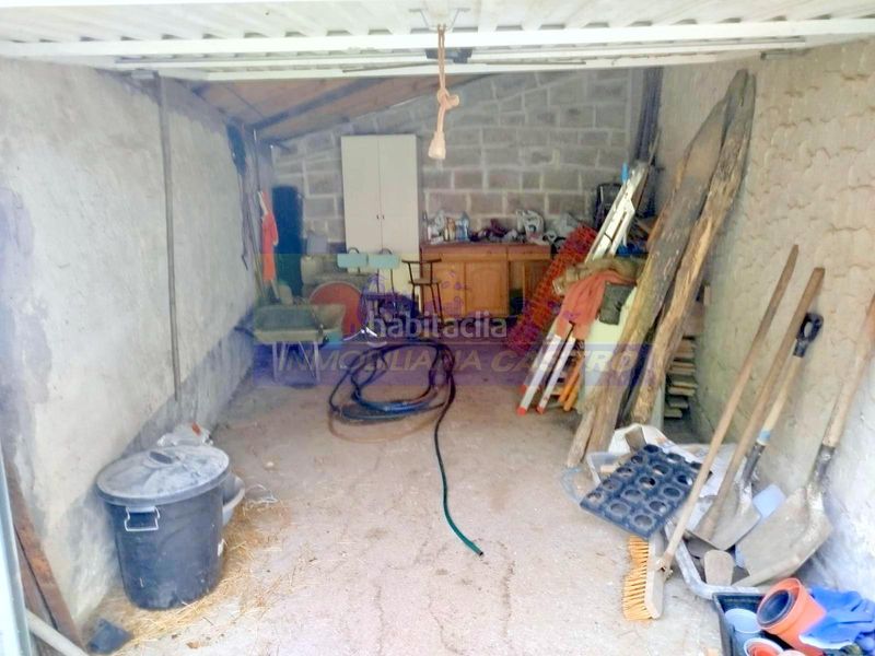 Foto 5acdc5b2-f1ef-4dab-ad2f-3f7983bf9744. Casa aparellada a Otañes-Talledo Castro - Urdiales